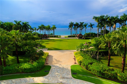 哪个品牌的保湿唇膏好