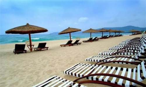 同龄人成长的书籍有哪些（同龄人文章）